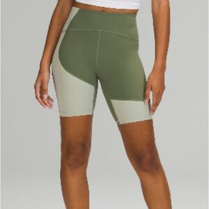 Nulu Color Block High-Rise Short 8” Size 4